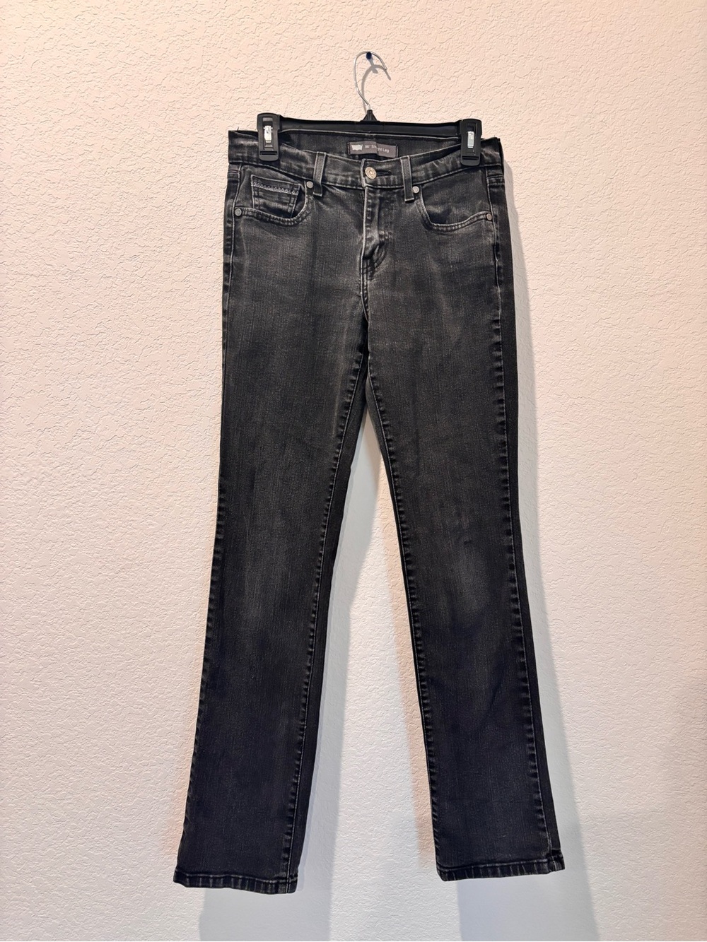 Levi's Women's Charcoal Straight-Leg Jeans